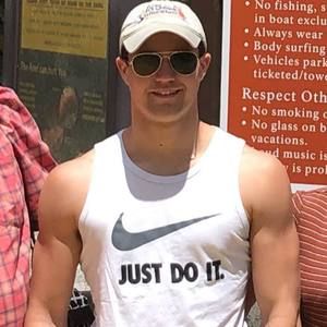 Meet your Posher, Drew